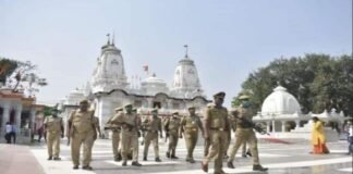 UP: गोरखनाथ मंदिर को बम से उड़ाने की दी सूचना, डायल 112 पर फोन आते में एक्टिव हुई पुलिस, आरोपी कुर्बान अली गिरफ्तार Gorakhnath Temple Bomb blast