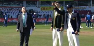 IND vs AUS: भारत के खिलाफ टॉस जीतकर ऑस्ट्रेलिया ने पहले बल्लेबाजी का किया फैसला, चेतेश्वर पुजारा का 100वां टेस्ट मैच IND vs AUS