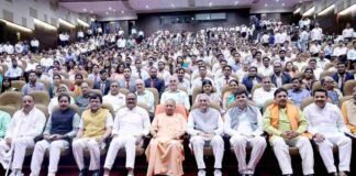 लखनऊ: CM योगी ने 795 अभ्यर्थियों को दी बधाई, कहा- 2017 से पहले चयन आयोग पर उठते थे सवाल, युवाओं को करना पड़ता था आंदोलन CM Yogi Adityanath appointment letters