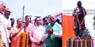 शून्य से शिखर की है लालजी टंडन की जीवन यात्रा, उन्हें कभी छू नहीं पाया अहंकार: योगी