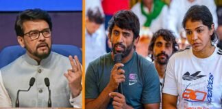 खेलमंत्री अनुराग ठाकुर के आवास पर प्रदर्शनकारी पहलवानों के बीच बैठक, बजरंग पूनिया व साक्षी मलिक मौजूद Anurag Thakur Bajrang Punia Sakshi Malik