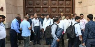 Gyanvapi Case: आधुनिक मशीनों के साथ पहुंची 43 सदस्यीय ASI टीम, दीवारों की कराई फोटो-वीडियोग्राफी, जरूरत पड़ने पर होगी खुदाई Gyanvapi Case