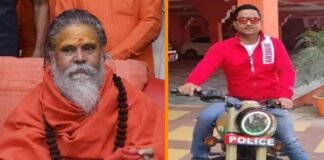 प्रयागराज: 18 साल की नौकरी में करोड़पति बना सिपाही, महंत नरेंद्र गिरि के गनर रहे अजय सिंह पर भ्रष्टाचार का केस दर्ज Mahant Narendra Giri gunner