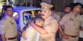 संभल: सिपाही ने फांसी के फंदे से लटककर की आत्महत्या, कांस्टेबल पत्नी ने लगाया था दहेज मांगने का आरोप Sambhal Constable Rajat Giri