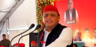 बांदा: अखिलेश यादव ने BJP पर साधा निशाना, बोले- जिस दल से हमारा मुकाबला, वो भगवान की कसम खाकर बोलते हैं झूठ Banda Akhilesh Yadav