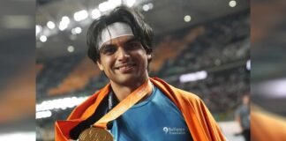 नीरज चोपड़ा ने वर्ल्ड एथलेटिक्स चैंपियनशिप 2023 में रचा इतिहास, भारत को दिलाया गोल्ड मेडल, क्रिकेटरों ने दी बधाई Neeraj Chopra