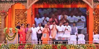 गोरखपुर: CM योगी ने 234 करोड़ की 303 विकास परियोजनाओं का किया लोकार्पण व शिलान्यास, चारकोल बनाने वाले प्लांट का हुआ MoU Gorakhpur CM Yogi Adityanath