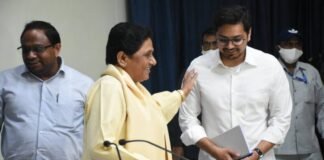 राजस्थान, मध्य प्रदेश समेत 4 राज्यों में मायावती की 20 रैलियां, भतीजे आकाश को सौंपी बड़ी जिम्मेदारी, बिगड़ सकता है NDA और INDIA का समीकरण Mayawati