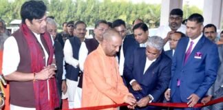 गोरखपुर: CM योगी ने पांच सितारा होटल ‘कोर्टयार्ड बाय मैरियट’ का किया उद्घाटन, कहा- दिख रहा विकास का नया दौर CM Yogi Courtyard by Marriott