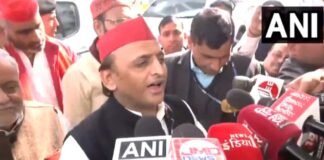 Video: अखिलेश यादव बोले- ब्रेकिंग न्यूज दे रहा हूं, PM मोदी को छोड़कर सबका टिकट काटने जा रही BJP Akhilesh Yadav