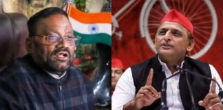 UP: अखिलेश यादव ने स्वामी प्रसाद मौर्य के इस्तीफे पर तोड़ी चुप्पी, बोले- ये पार्टी के अंदर की बात, हम निकाल लेंगे इसका समाधान Akhilesh Yadav