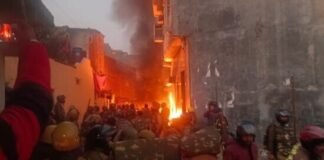 उत्तराखंड: हल्द्वानी में अवैध मदरसा गिराने पर भड़की हिंसा, उपद्रवियों को देखते ही गोली मारने का आदेश haldwani