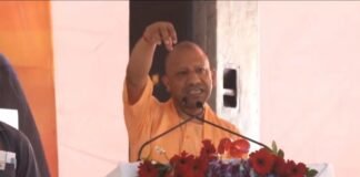 सहारनपुर में गरजे CM योगी, बोले- दंगा करने वालों को उल्टा लटकाकर नीचे मिर्च का छौंका लगा देते हैं… CM Yogi Adityanath