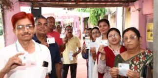 Lok Sabha Election 2024: यूपी की 8 सीटों पर मतदान जारी, सुबह 11 बजे तक 25.20 प्रतिशत वोटिंग Lok Sabha Election 2024