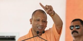 यूपी उपचुनाव: सीएम योगी का सपा पर हमला, कहा- ‘PDA का असली नाम प्रोडक्शन हाउस ऑफ दंगाई एंड अपराधी’ UP By-Election