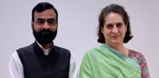 UP: स्वामी प्रसाद मौर्य के बेटे उत्कृष्ट मौर्य ने ज्वाइन की कांग्रेस पार्टी, प्रियंका गांधी ने किया स्वागत Utkrisht Maurya