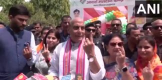 Lok Sabha Election 2024: पांचवें चरण में UP की 14 लोकसभा सीटों पर मतदान जारी, सुबह 9 बजे तक 12.89 प्रतिशत वोटिंग Lok Sabha Election 2024