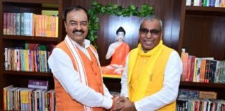 CM योगी की बैठक में शामिल नहीं हुए राजभर, केशव मौर्य से की मुलाकात, अंदरुनी कलह के बीच अब मंत्रियों में गुटबाजी के संकेत Om Prakash Rajbhar