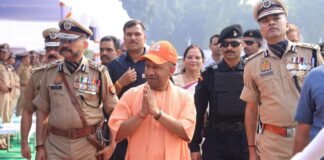 पुलिस स्मृति दिवस: CM योगी ने की वर्दी भत्ते में 70% बढ़ोतरी की घोषणा, शहीदों के परिजनों को किया सम्मानित Uniform Allowance