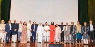 दुबई में ‘थैंक यू मोदी, थैंक यू योगी’ के नारे से गूंज उठा यूपी डायस्पोरा