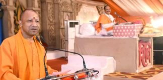 जाति, मत, मजहब के नाम पर बांटने वालों से योगी ने पूछा, ‘कहां है जातिवाद-संप्रदायवाद और उपासना विधि का विवाद’