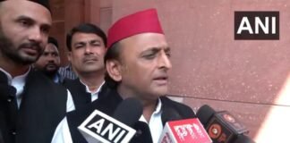 संभल हिंसा: अखिलेश यादव बोले- भाजपा के इशारे पर प्रशासन ने इस घटना को दिया अंजाम Akhilesh Yadav