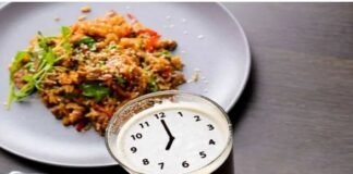 रात में जल्दी भोजन करने के फायदे, इन परेशानियों से मिलेगी निजात EARLY DINNER BENEFITS