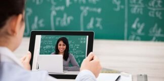 वाराणसी में ऑनलाइन चलेंगी कक्षा 12 तक की क्लासेज, जिलाधिकारी ने लिया बड़ा फैसला Varanasi