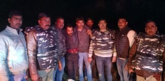 बस्ती में मां- बेटी दोहरे हत्याकांड का मुख्य आरोपी मुठभेड़ में ढेर, ₹50 हजार के इनामी आरोपी की पैर में लगी गोली