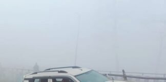 सड़क दुर्घटना में 35 वर्षीय युवक की मौत,एक रेफर . लार से कूड़ाघाट लौटते समय चौरी चौरा के निबिअहवा ओवर ब्रिज के पास हुई दुर्घटना