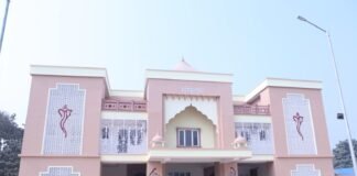 मुख्यमंत्री योगी आदित्यनाथ गुरुवार (13 फरवरी) को गोरखपुर को 102.71 करोड़ रुपये के विकास कार्यों की सौगात देंगे।