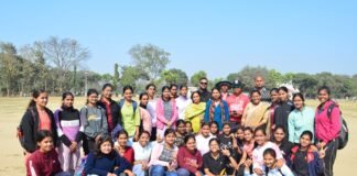 विश्वविद्यालय अंतर-छात्रावासीय खेल प्रतियोगिता में पहली बार हुआ महिला क्रिकेट, कविता पाठ में छात्रावासियों ने दिखाई रचनात्मकता