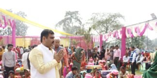 संतकबीरनगर में 212 जोड़ों का हुआ सामूहिक विवाह, विधायकों ने नव-दंपत्तियों को दिया आशीर्वाद