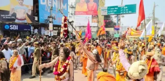 महाशिवरात्रि 2025: काशी में अखाड़ों की पेशवाई, हर-हर महादेव के जयकारों से गूंज उठा धाम