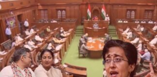 दिल्ली विधानसभा में हंगामा, AAP के सभी 22 विधायक एक दिन के लिए निलंबित