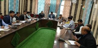 राजस्व परिषद पर्यवेक्षक ने अंश निर्धारण, रियल टाइम खतौनी, एग्री स्टैक ,कृषि गणना का किया समीक्षा