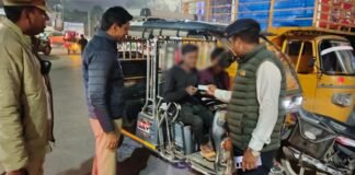 यातायात नियमों का उल्लंघन करने पर 1003 वाहनों का यातायात पुलिस ने किया चालान