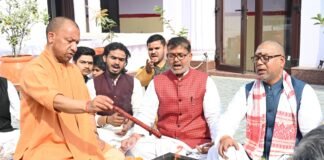 महाशिवरात्रि पर शिवोपासना में लीन रहे सीएम, की लोक कल्याण की प्रार्थना