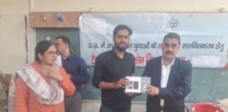 विश्वविद्यालय के मध्यकालीन एवं आधुनिक इतिहास विभाग में टेबलेट वितरण तथा डिजिटल इंडिया पर विशेष व्याख्यान का आयोजन