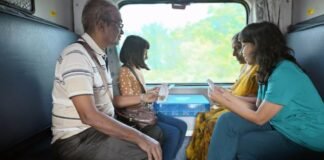 Indian Railways: सीनियर सिटीजन को ट्रेन में अब मिलेगी लोअर बर्थ की कंफर्म सीट, जानिए टिकट बुकिंग का ये तरीका