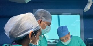 एम्स गोरखपुर में तीन घंटे की जटिल सर्जरी से घायल युवक को मिला नया जीवन