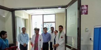 एम्स गोरखपुर में यलो फीवर टीकाकरण केंद्र का उद्घाटन