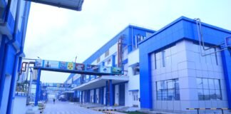 योगी सरकार के आठ साल में बिछने लगा उद्योगों का जाल