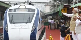 इंतजार खत्म….19 अप्रैल से कश्मीर में दौड़ेगी वंदे भारत ट्रेन, पीएम मोदी करेंगे उद्घाटन