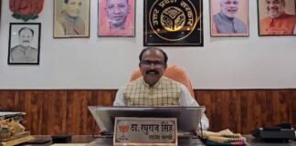 ‘सफेद टोपी वालों को रंगों से दिक्कत है तो तिरपाल का हिजाब पहनें…’, होली पर यूपी के मंत्री ने दे डाली अजीबोगरीब सलाह Minister Raghuraj Singh