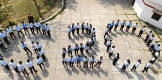 विश्वविद्यालय में शिक्षा और सामाजिक सुधार को लेकर जागरूकता कार्यक्रम का आयोजन