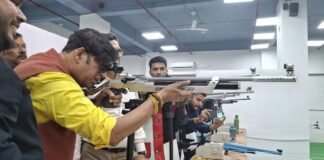 गोरखपुर को मिला नया फिटनेस और लाइफस्टाइल हब, सांसद रवि किशन ने किया ‘ड्रंकन मंकी कैफ़े’ का उद्घाटन, ‘वॉल्ट जिम’ का किया अवलोकन