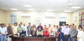 ‘इंसेक्ट साइंस प्रिंसिपल्स एंड एप्लिकेशन’ पुस्तक का कुलपति प्रो. पूनम टंडन ने किया विमोचन