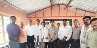 एम्स गोरखपुर और जिला प्रशासन के सहयोग से वनटांगिया गाँव में स्वास्थ्य शिविर का सफल आयोजन