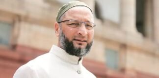 वक्फ बिल के विरोध में सुप्रीम कोर्ट पहुंचे ओवैसी और कांग्रेस सांसद, दायर की याचिका